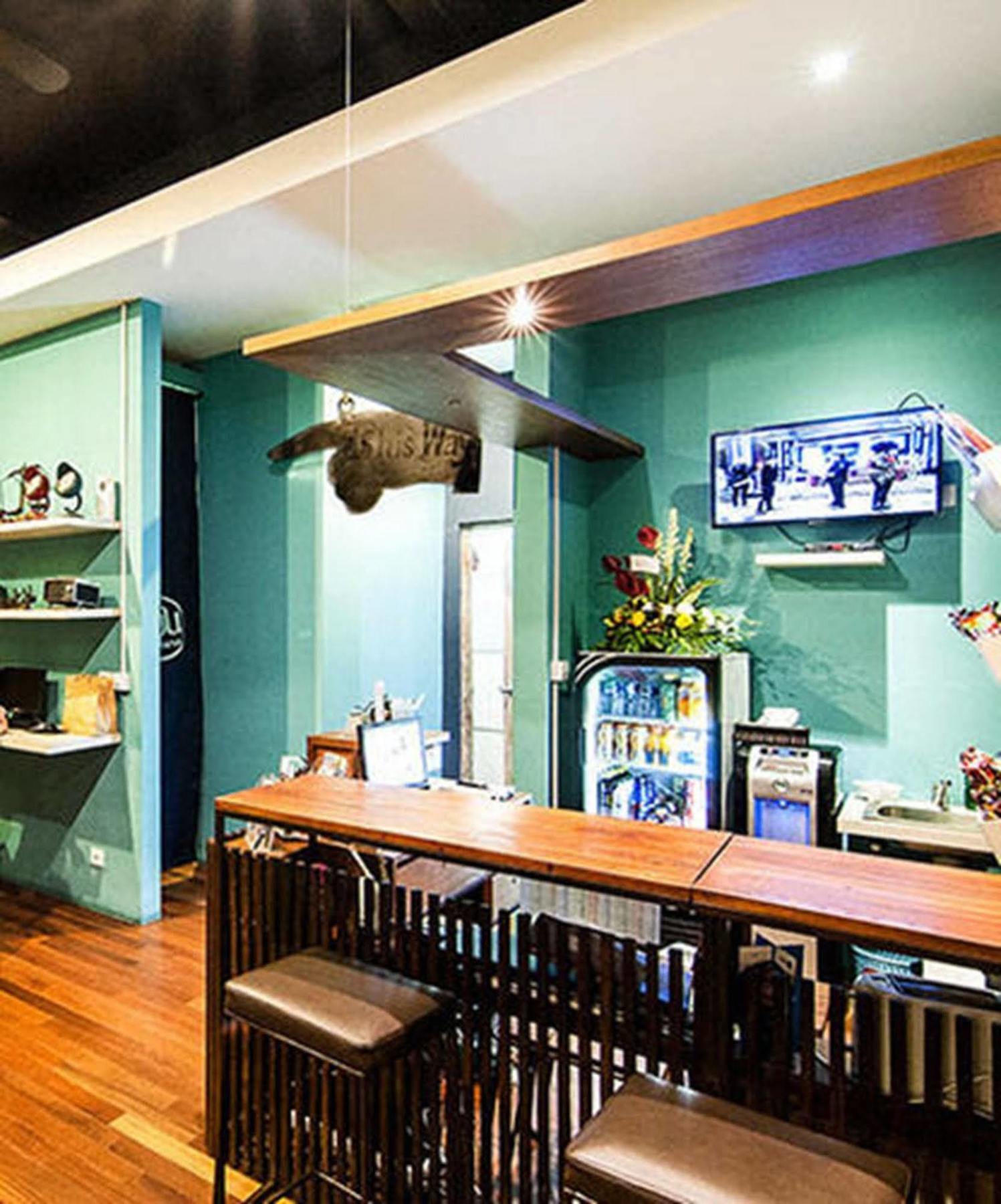 Nau Here Hostel Kuta Lombok Extérieur photo